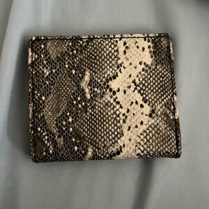 Fossil Madison Bifold